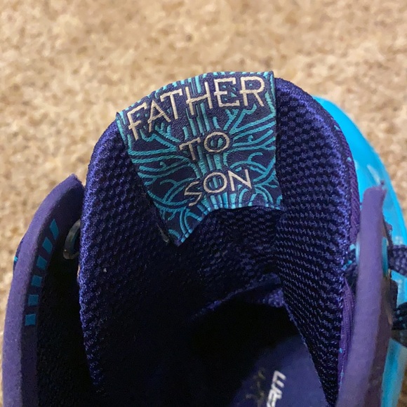 Curry 2 Father to Son used Men’s size 8 - Picture 4 of 5